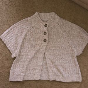 Women’s three bottom cardigan. L